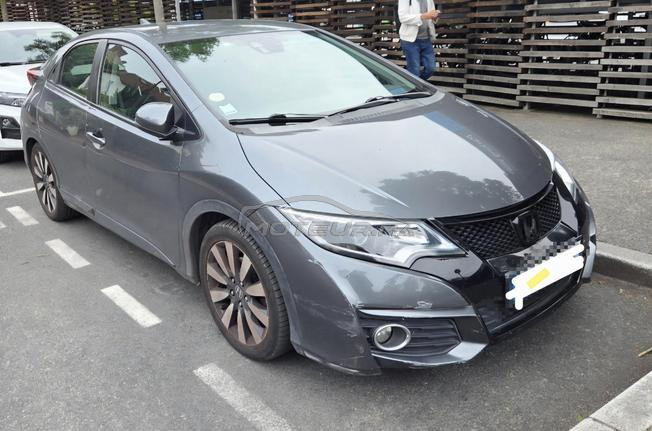Honda Civic Diesel Manuelle 2015 à Bouznika