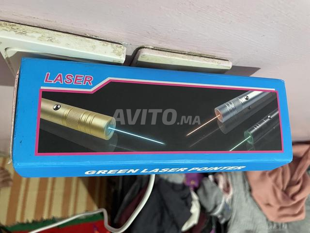 Laser laser vert - 2