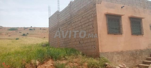 منزل للبيع في نواحي تحناوت - 2