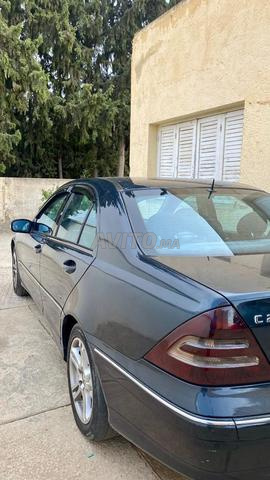 Mercedes-Benz 220 Diesel Automatique 2002 - 2