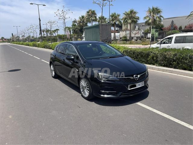 Opel Astra Diesel Automatique 2020 à Agadir - 2