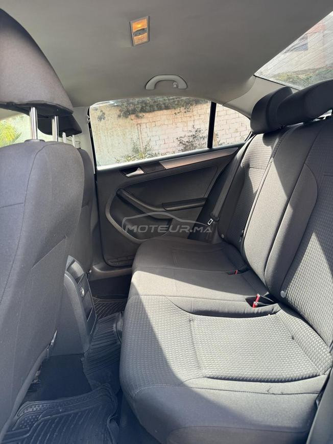 Jetta 2 litre modèle fin 2017. 