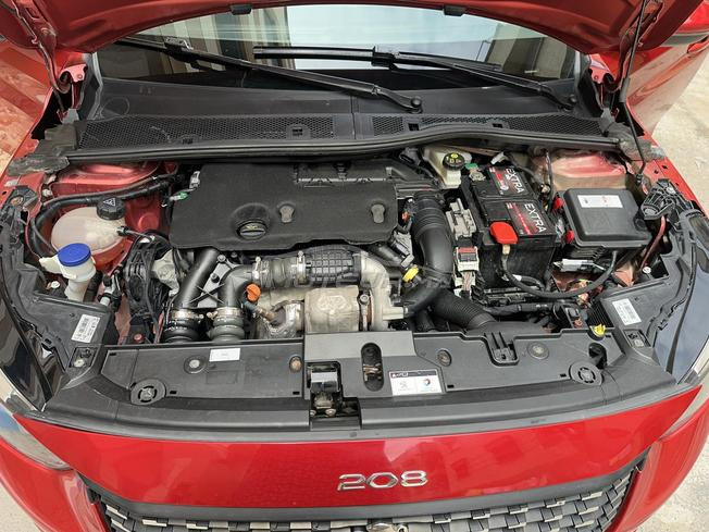 Peugeot 208 Diesel Manuelle 2021 à El Jadida