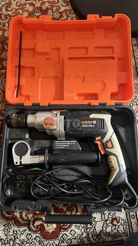 مطرقة احترافية Meister MSB1100-2 مع حقيبة