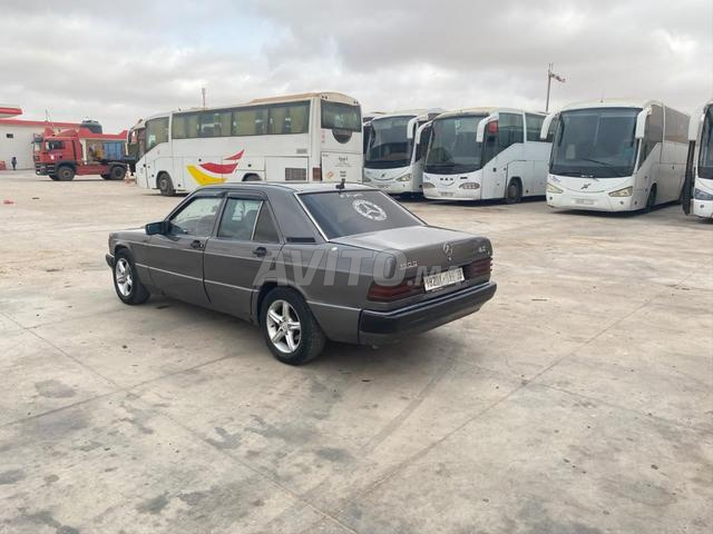 Mercedes 190 excellente état à vendre - 2