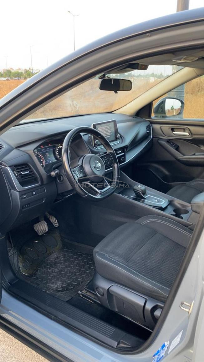 Nissan Qashqai essence premiere main 