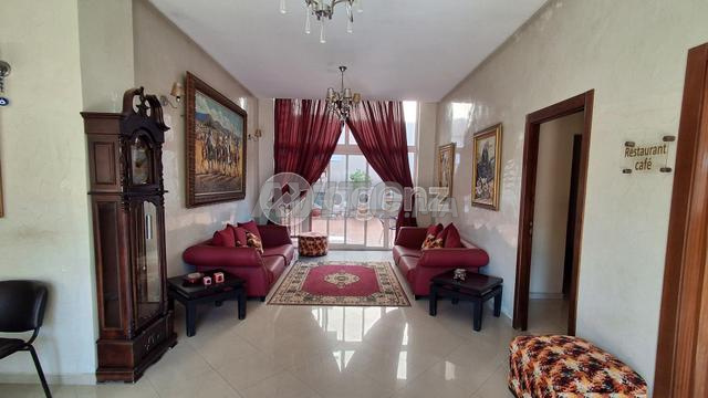 JAD-JA-1013 - فيلا للبيع بوسط المدينة - 2