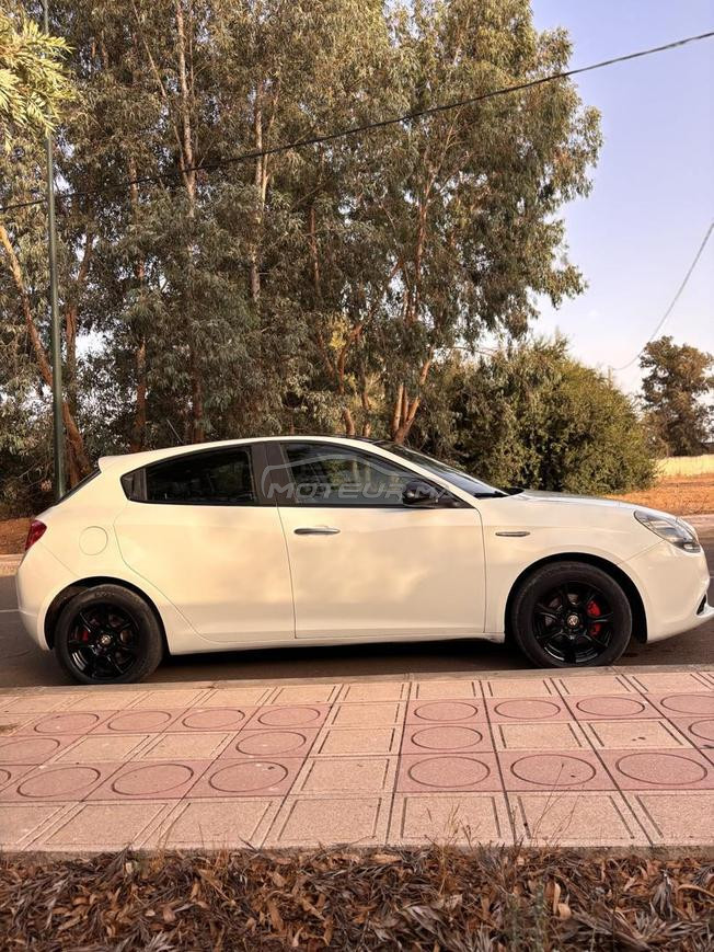 Alfa Romeo Giulietta – Modèle 2012 – Très bon état