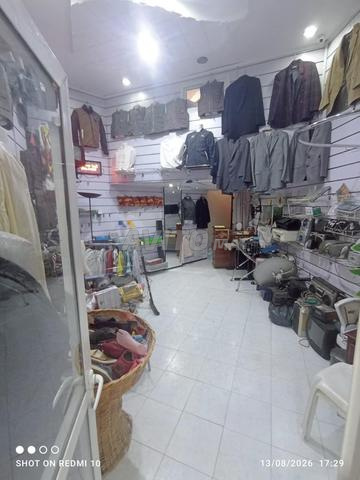 Local commercial équipé 21 m² - 2