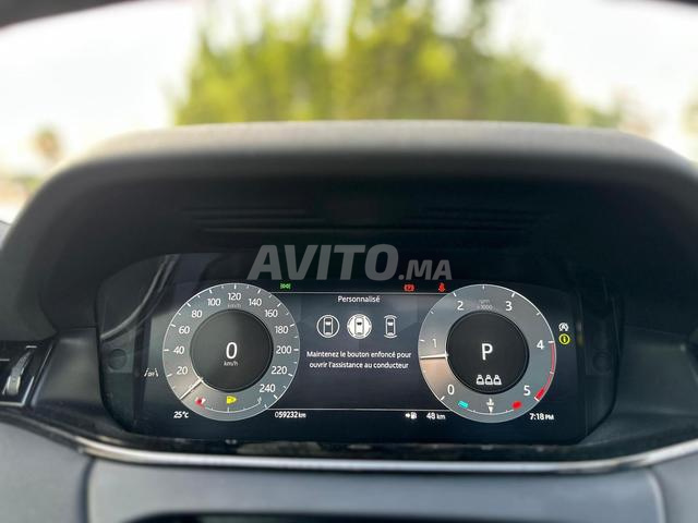 LAND ROVER RANGE ROVER EVOQUE 2.0 R-Dynamic