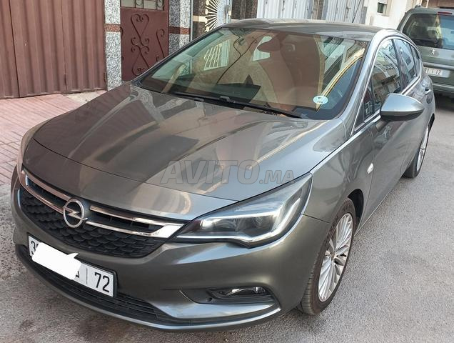Opel Astra 2017 - 158 k KM