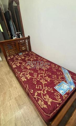 Lit démontable avec matelas - 2