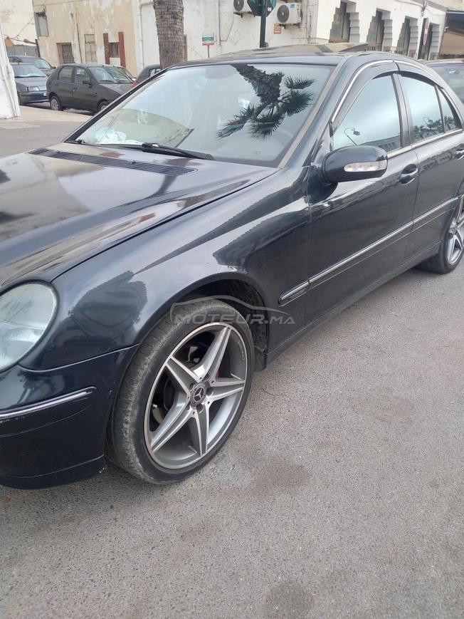 Mercedes 220 cdi tout options tres bon etat 