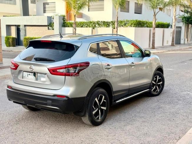 Nissan Qashqai 1er main 