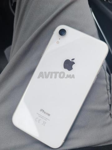 iPhone XR comme neuf - 2