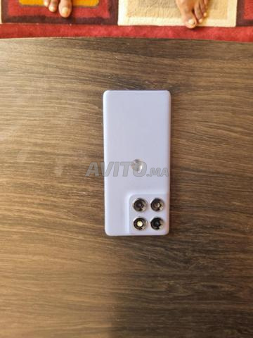 Motorola 60 fusion edge acheté 450euro en Europe