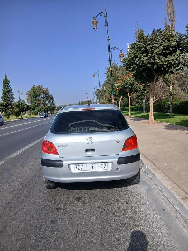 سياره بيجو جيده