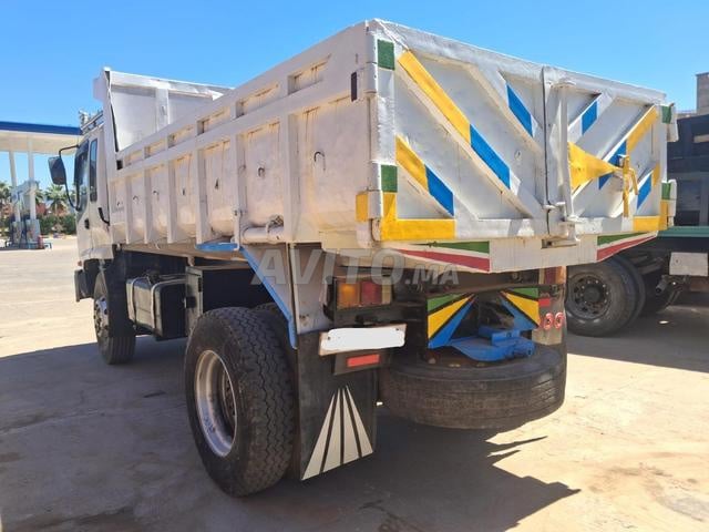 ISUZU FSR 1999 14 TONNES