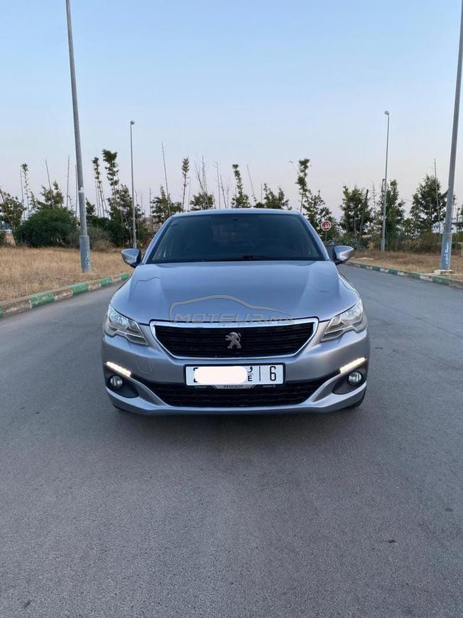 Peugeot 301 diésel 2018 cart gris 