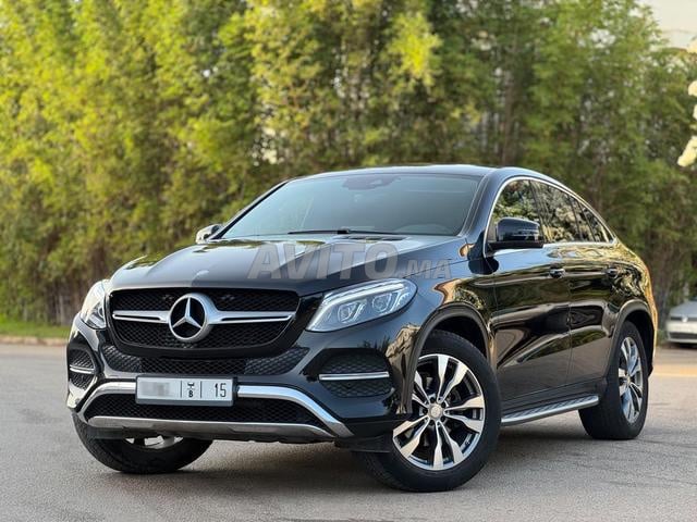 مرسيدس بنز الفئة GLE ديزل أوتوماتيك 2017