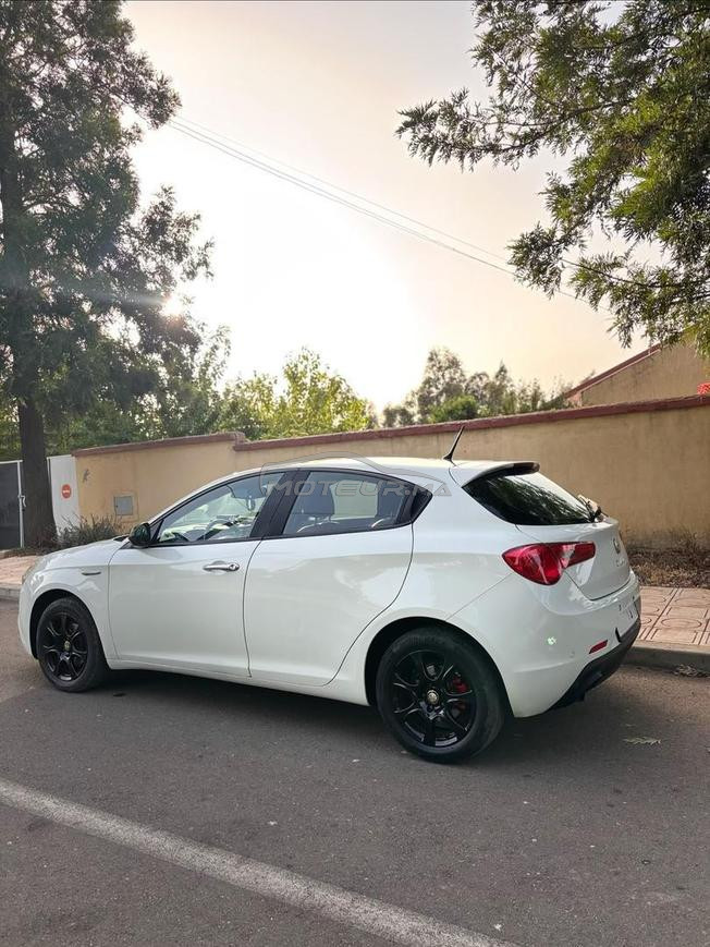 Alfa Romeo Giulietta – Modèle 2012 – Très bon état