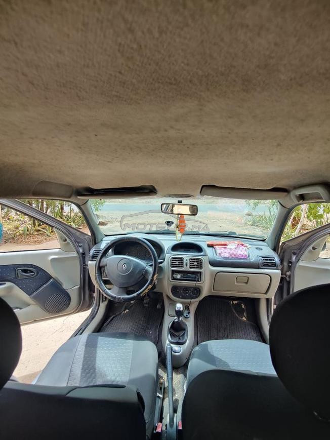 Renault Clio Diesel Manuelle 2003 à Sid L'mokhtar