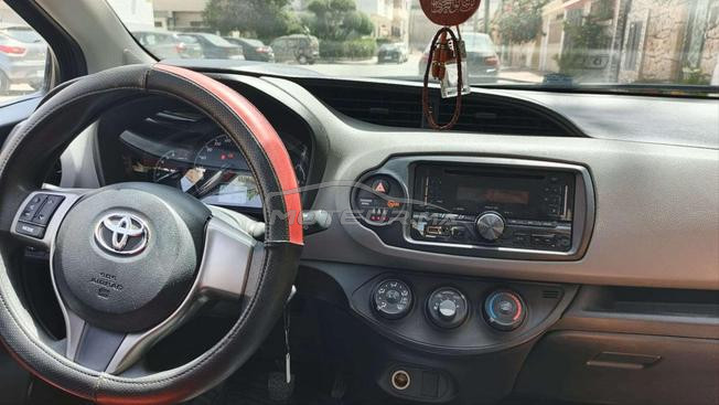 Toyota Yaris Essence Manuelle 2017 à Temara
