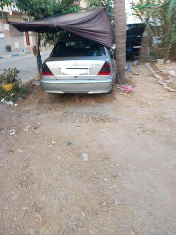 Mercedes-Benz Classe C Diesel Manuelle 1997 - 2