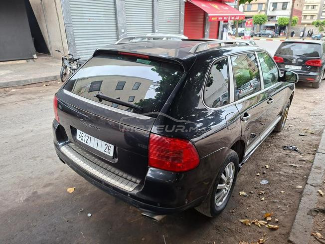 Porsche cayenne modele 2006 17cv essence 