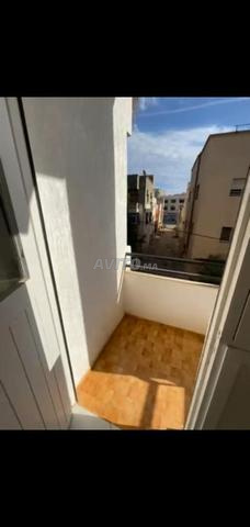 Appartement bon état à louer 3 chambres et 2 salons à Temara - 2