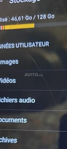 Téléphone propre, cœur neuf, 128 Go avec chargeur