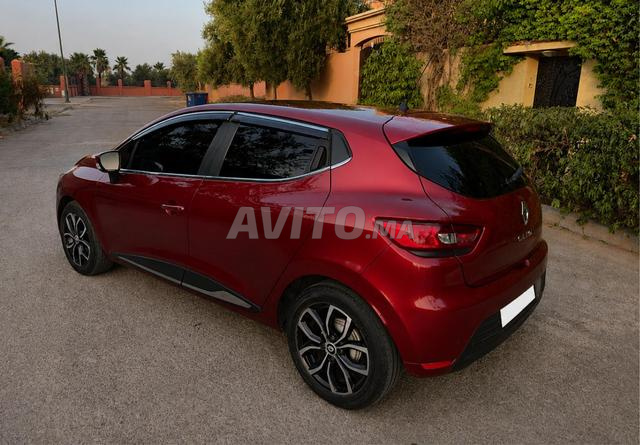 RENAULT CLIO 4 2021 Diesel – Excellent État - 2