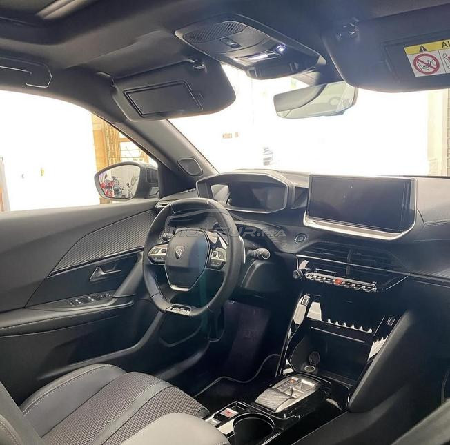 PEUGEOT 2008 GT LINE BLACK 