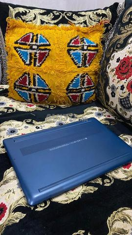 HP 15s رايزن 7 5700U - 2
