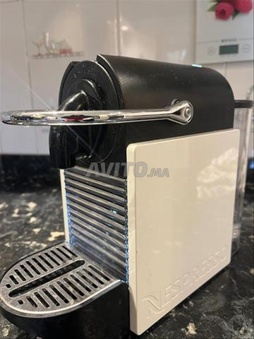 Machine à café Nespresso Pixie garantie - 2