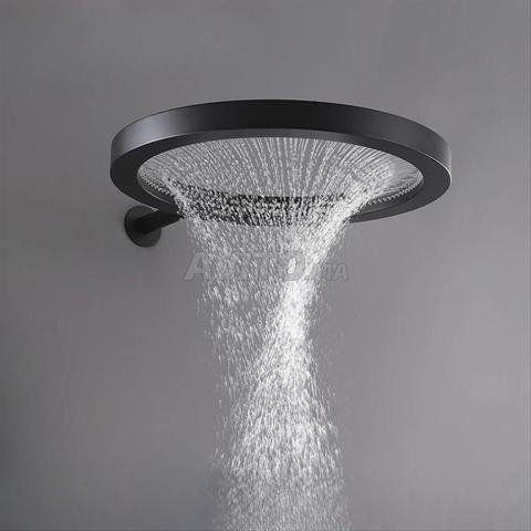 Pommeau de douche rond premium - 2