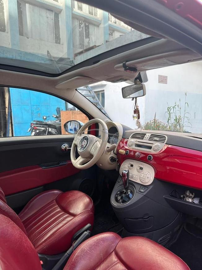 Fiat 500 rouge automatique 
