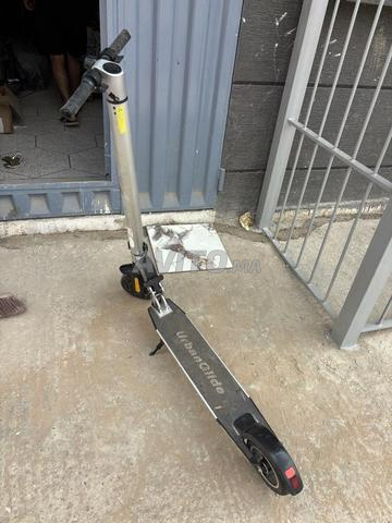 Trottinette électrique pour pièces - 2