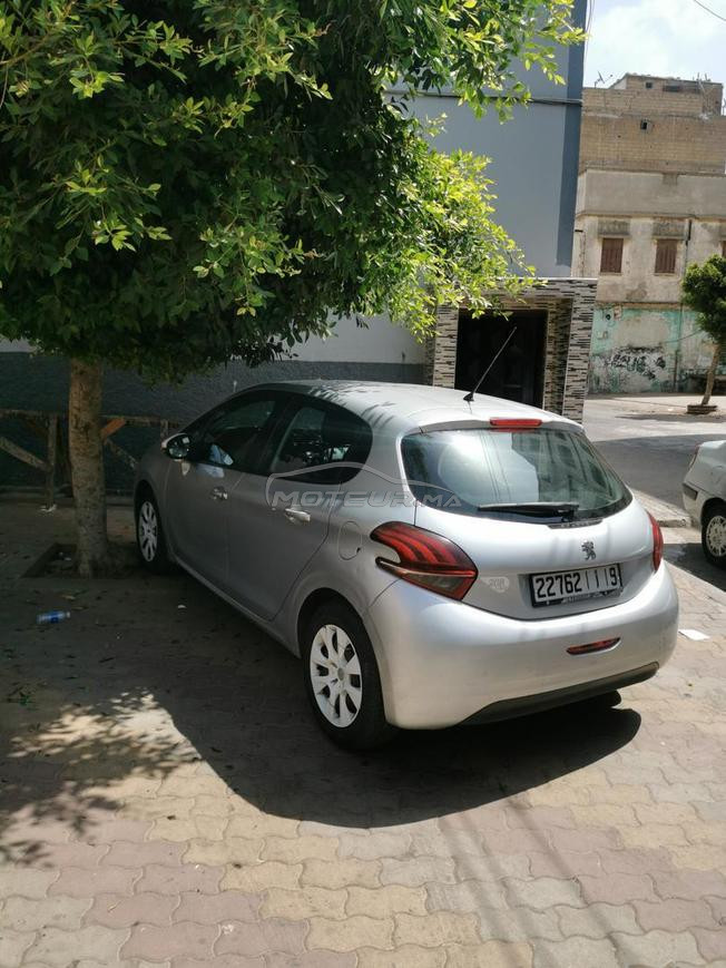 Peugeot 208 Diesel Manuelle 2016 à Casablanca