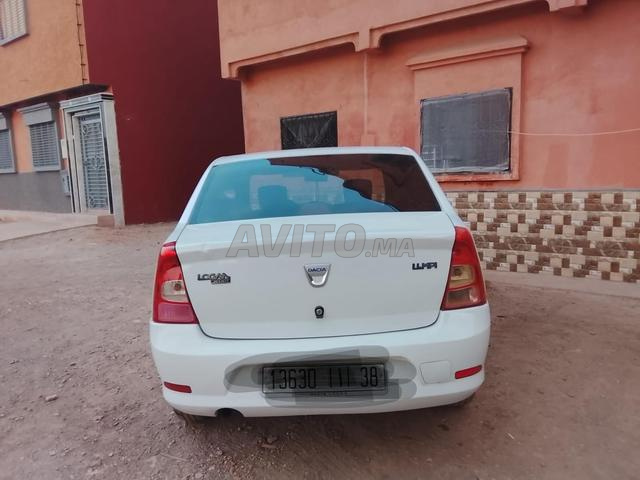 سيارة بحالة جيدة جداً - 2