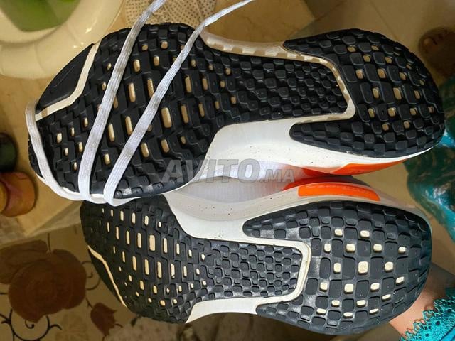 Nike ZoomX Invincible Run Flyknit 3 - 2