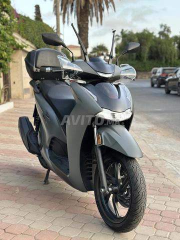 Honda SH 350i - 2
