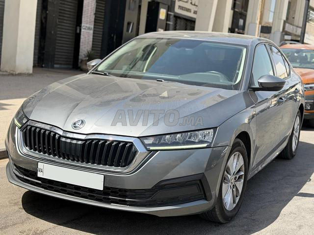 Skoda Octavia Diesel Automatique 2023 à Fès - 2