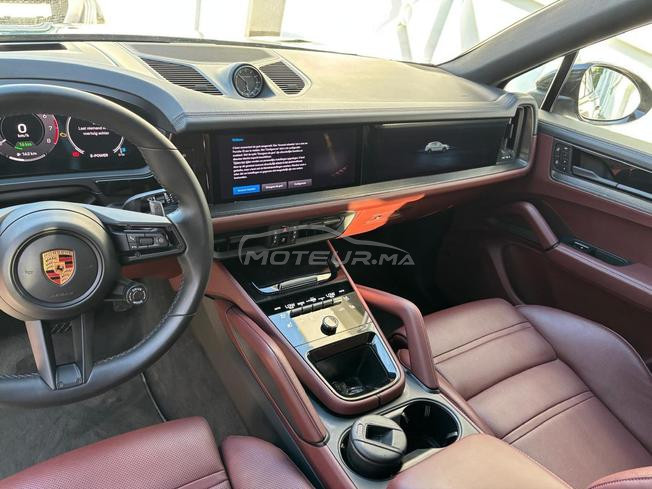 Porsche Cayenne Hybride Automatique 2024 à Tétouan
