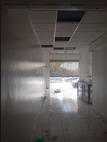 Magasin aménagé quartier 2 Mars 200m2 - 2