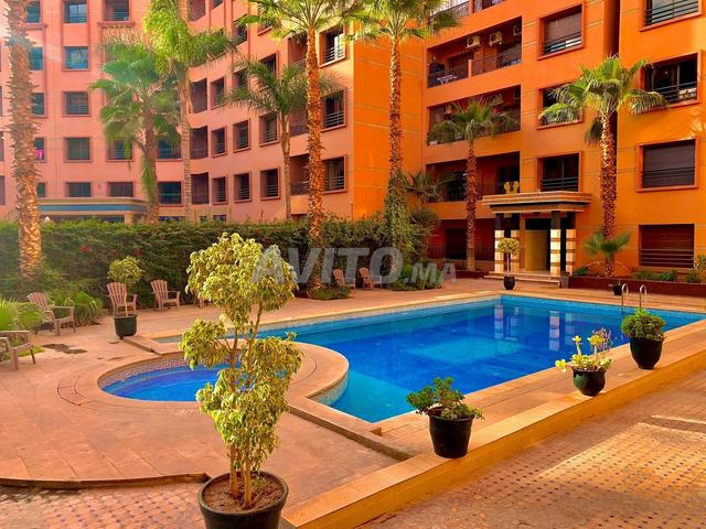 Bel appartement avec piscine à l'Hivernage