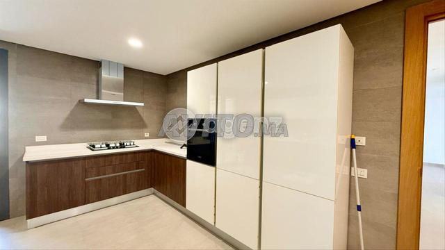 CMN-SI-2025 - Appartement à vendre à Marina - 2