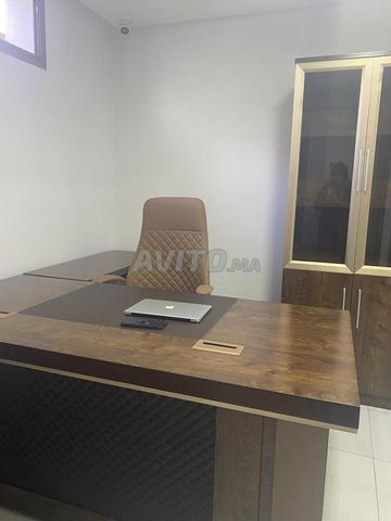 Liquidation Pack bureau de direction à Kénitra. - 2