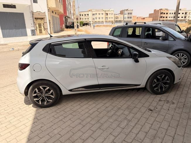 Renault clio 4 model 2020 (déjà location) 
