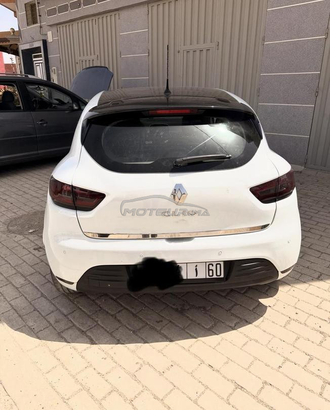 Renault clio 4 model 2020 (déjà location) 